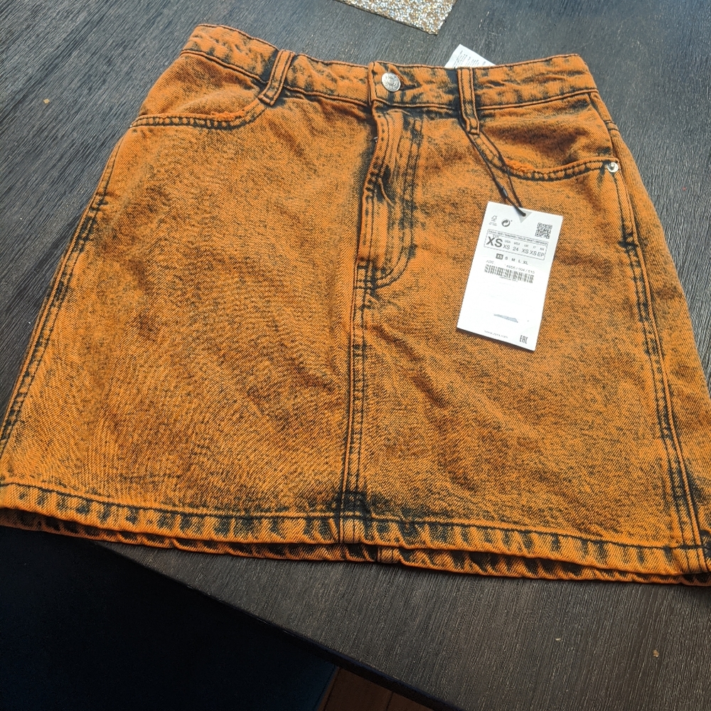 Zara high waisted mini skirt